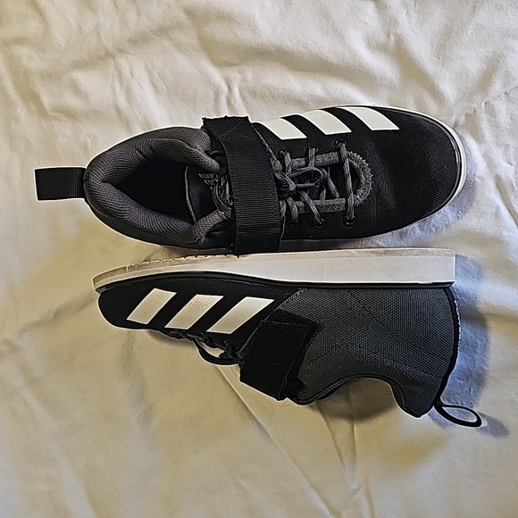 Adidas Powerlift - Picture 2 of 4